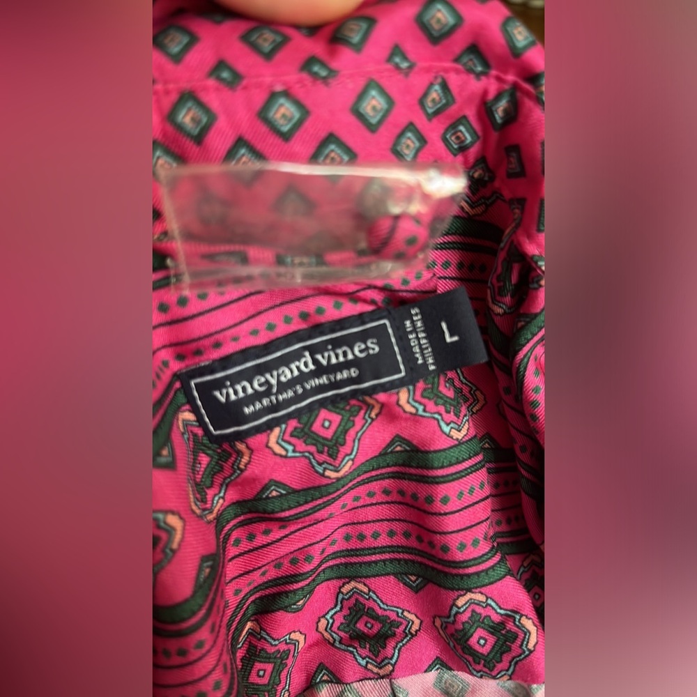 Vineyard Vines Elegant Pink and Green Patterned Button-Down Dress